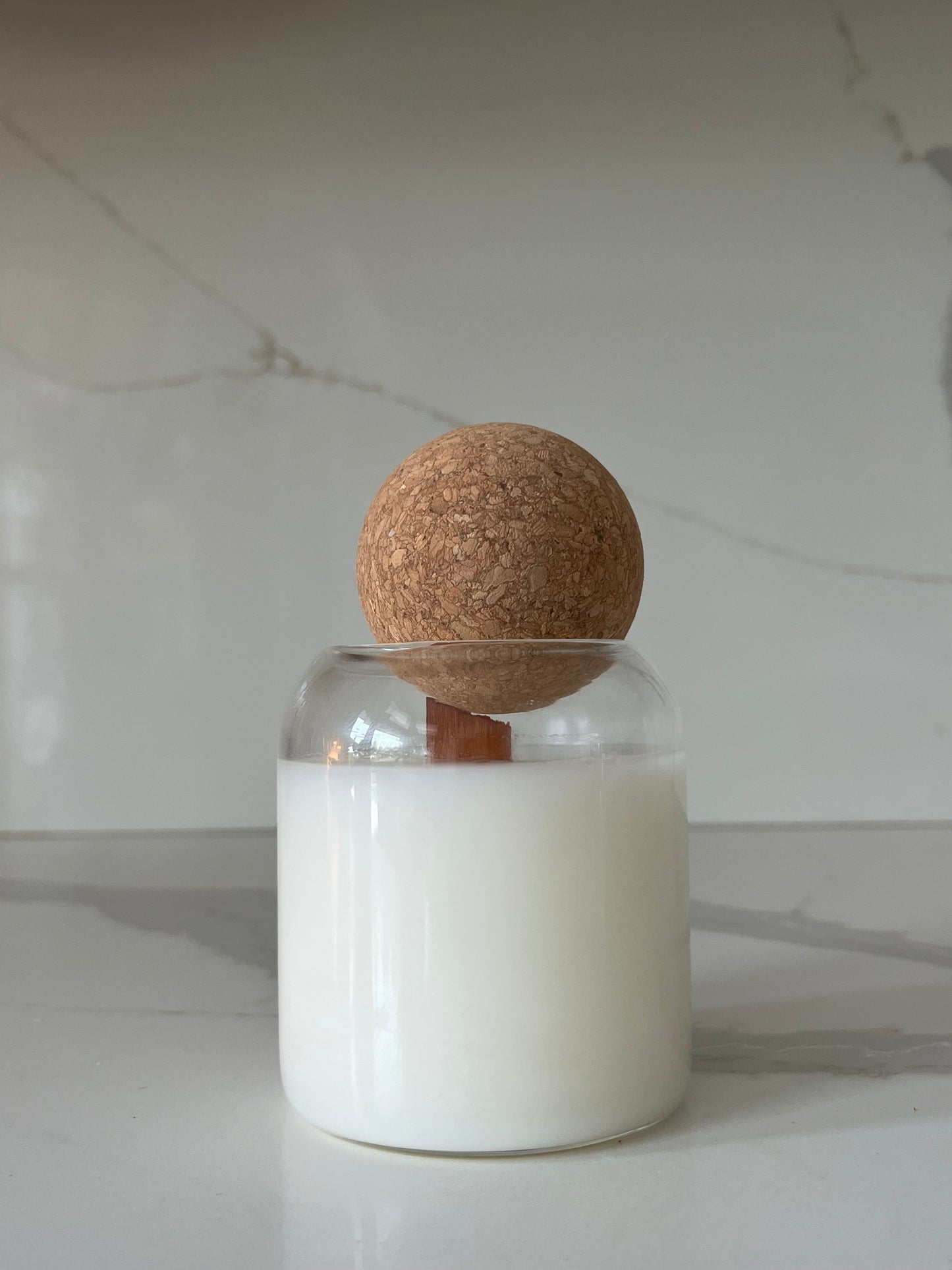 Cashmere Amber The Candle