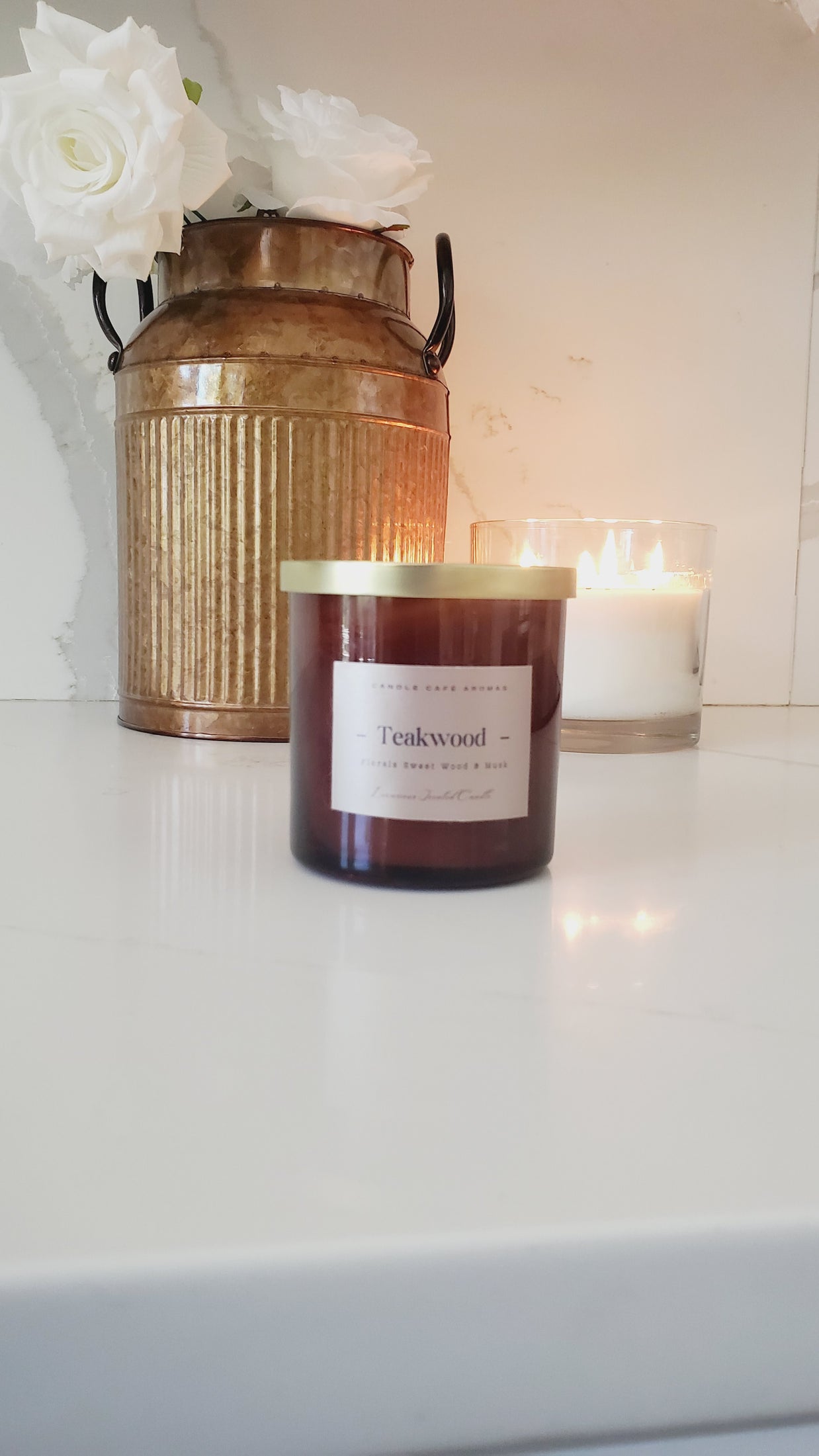 Teakwood Woodwick Candle